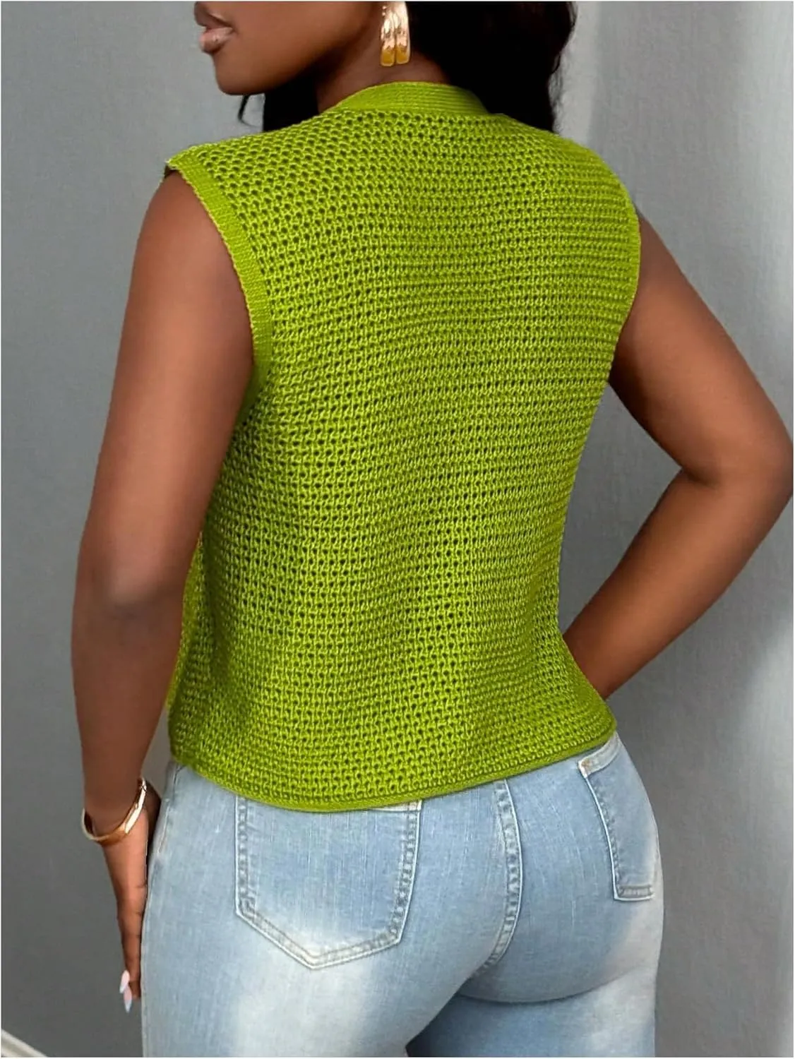 GORGLITTER Women's Crochet Vest Tops Sleeveless Knit Lightweight Cardigan Dressy Casual Chunky V Neck Button Knit Tops