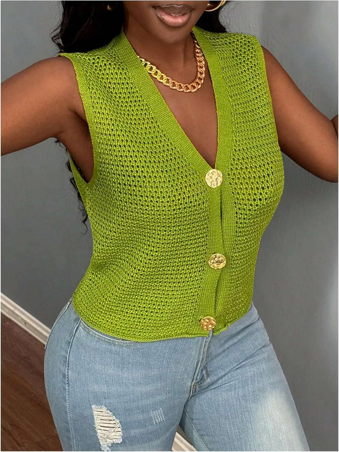 GORGLITTER Women's Crochet Vest Tops Sleeveless Knit Lightweight Cardigan Dressy Casual Chunky V Neck Button Knit Tops