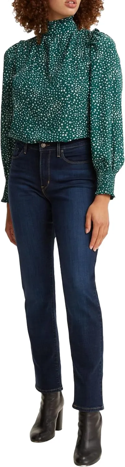 Levi's Women's Classic Straight Jeans