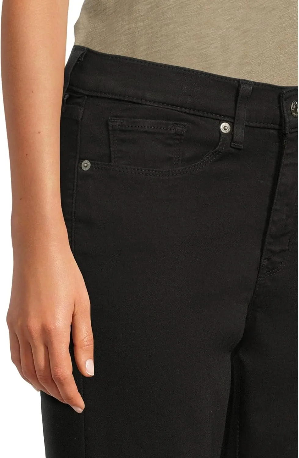 Levi's Women's Classic Straight Jeans
