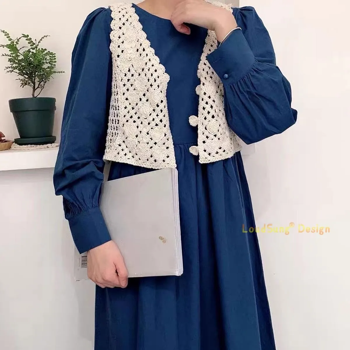 LoudSung Knitted Vest Camisole Sheer Shrug Cardigan Thin Soft Hollow Shawls Sleeveless for Women Girls