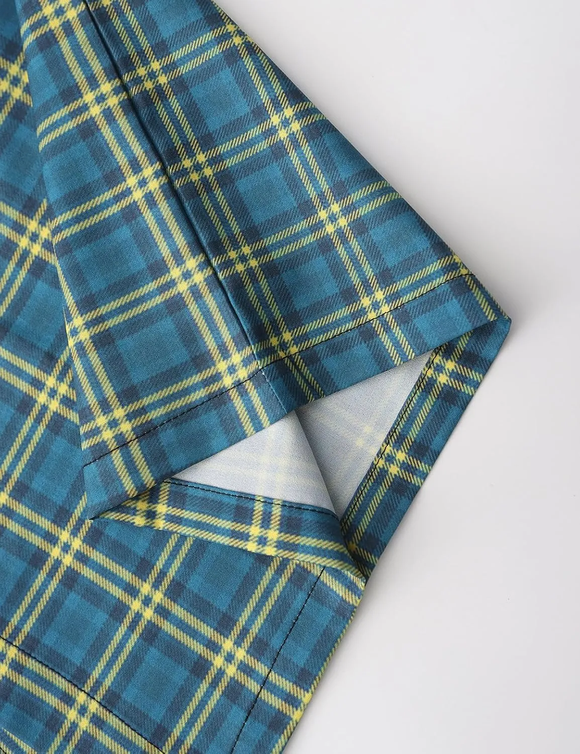 Men's Casual Plaid Shirt Long Sleeve Button Down Shirt Regular Fit Plaid Shirt