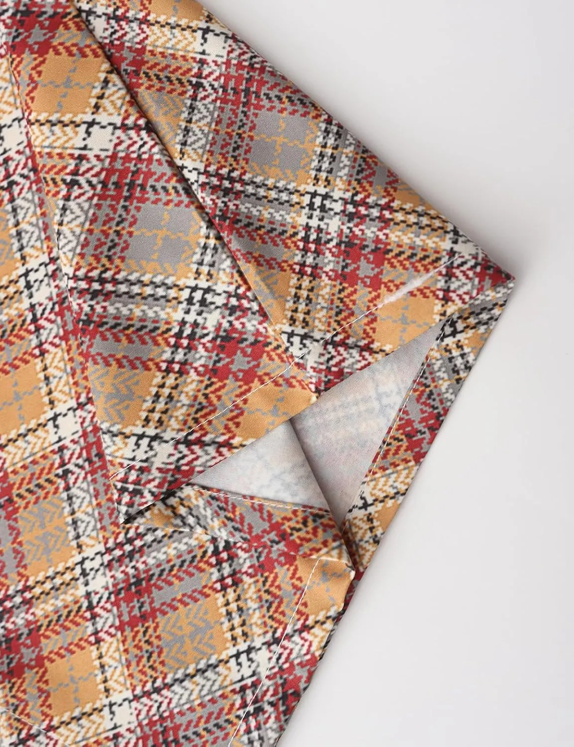 Men's Casual Plaid Shirt Long Sleeve Button Down Shirt Regular Fit Plaid Shirt