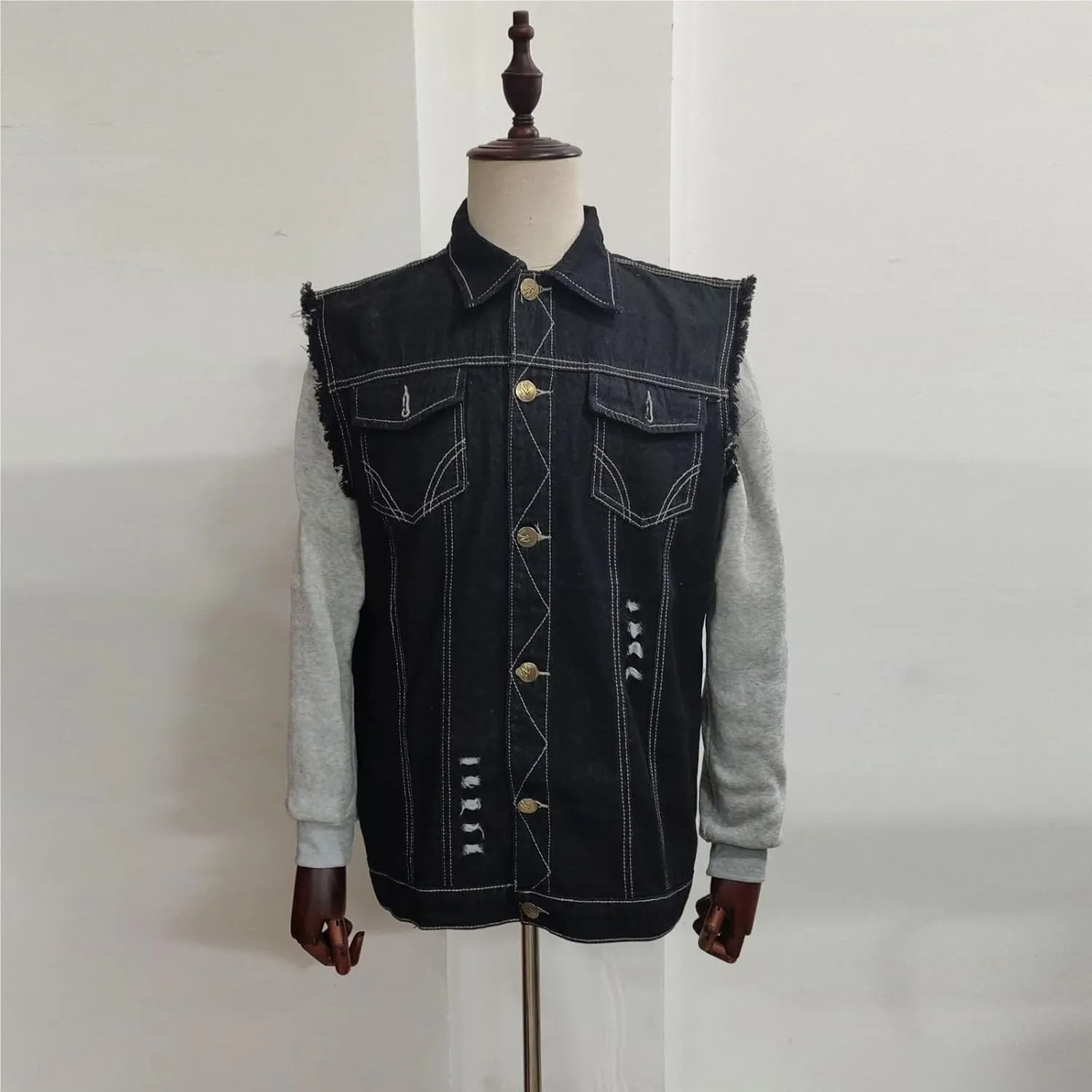 Men's denim vest - casual vest with slim shoulders and skull embroidery biker vest