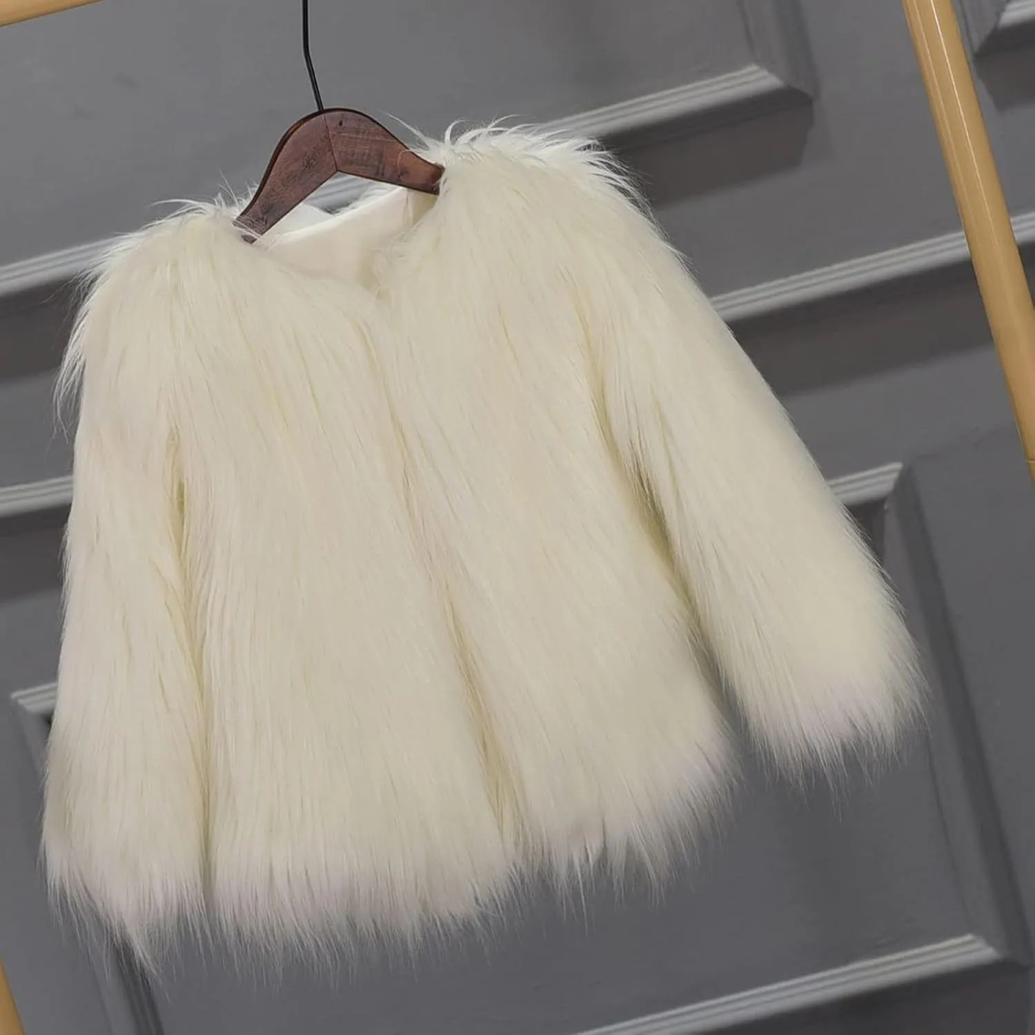 Winter Coats for Women Open Front Faux Fur Fluffy Elegant Cardigan Fall Long Sleeve Outwear Shaggy Warm Jackets