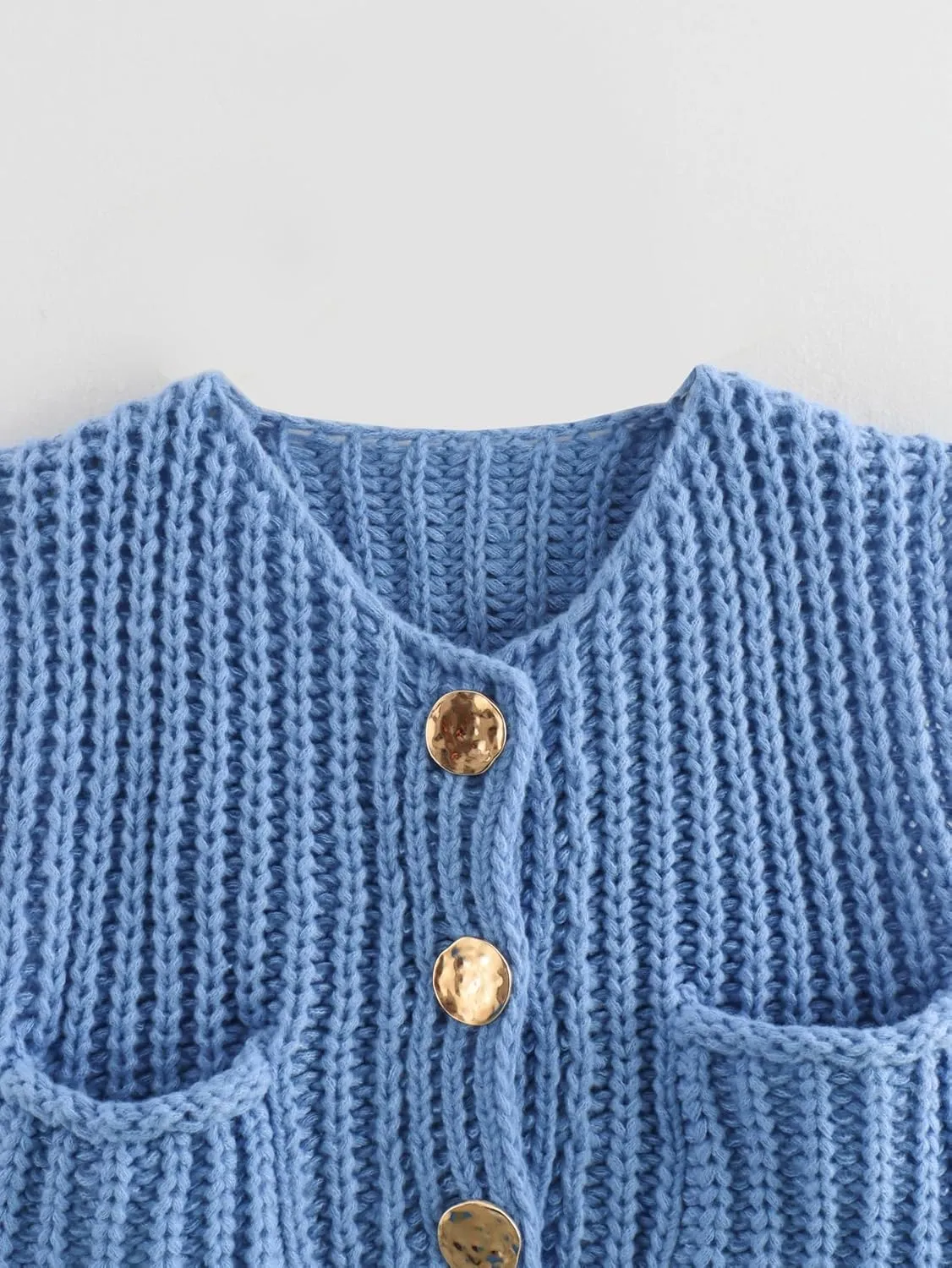Women Crochet Knit Chunky Sweater Vest Button Down Sleeveless Knitted Crop Top Short Cardigan Vest with Pockets