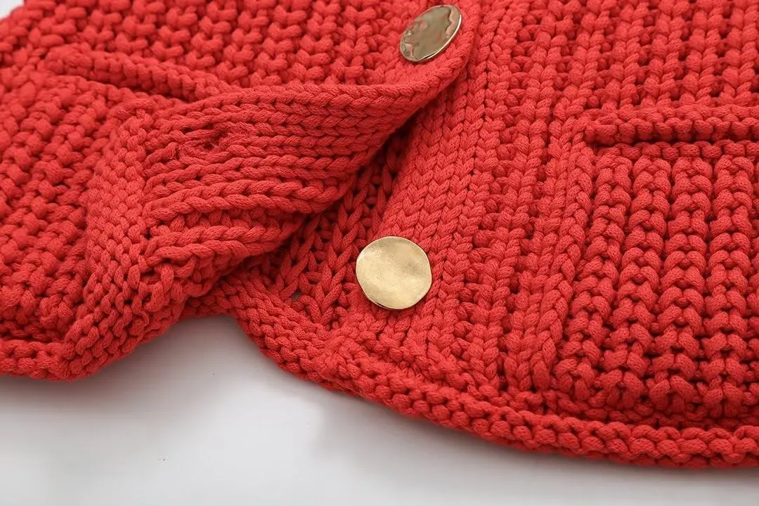Women Crochet Knit Chunky Sweater Vest Button Down Sleeveless Knitted Crop Top Short Cardigan Vest with Pockets