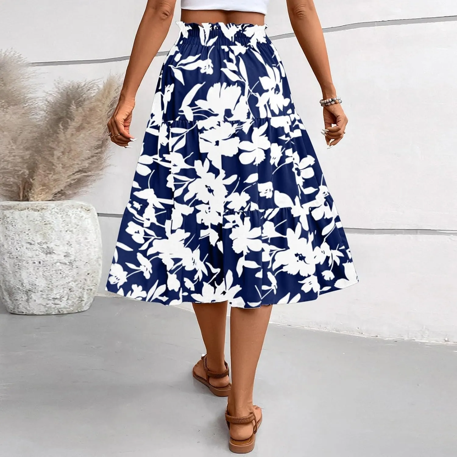 Womens Maxi Skirt 2025 Summer Comfy Tiered Elastic High Waisted Skirts Floral Boho Beach Vacation Long Skirts