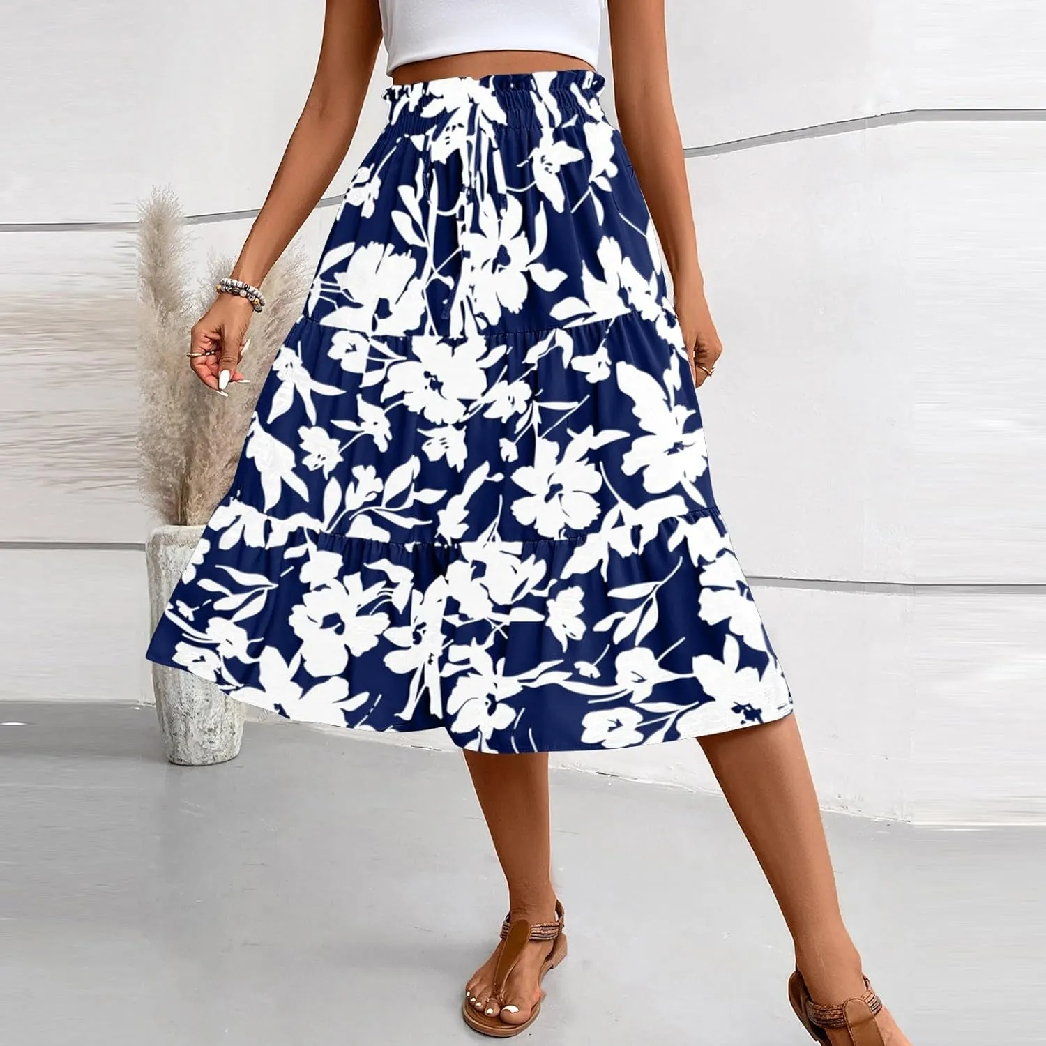Womens Maxi Skirt 2025 Summer Comfy Tiered Elastic High Waisted Skirts Floral Boho Beach Vacation Long Skirts